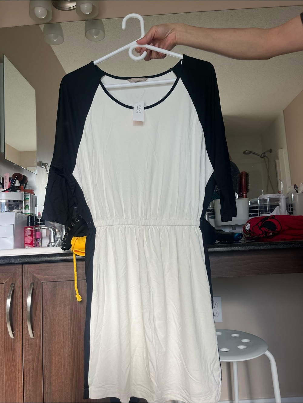 Banana Republic Black & White Raglan Midi Dress